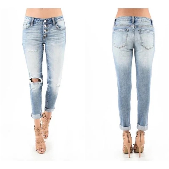Kancan Button-Up Distressed Skinny Light Jeans - Picture 1 of 8